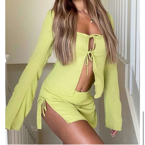 NWT White Fox Sweet Seduction Lime Green Long Sleeve Tie Front Blouse M - Picture 12 of 13